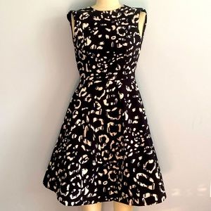 NEVER WORN H&M Animal Print Flare Shell Dress Size 2